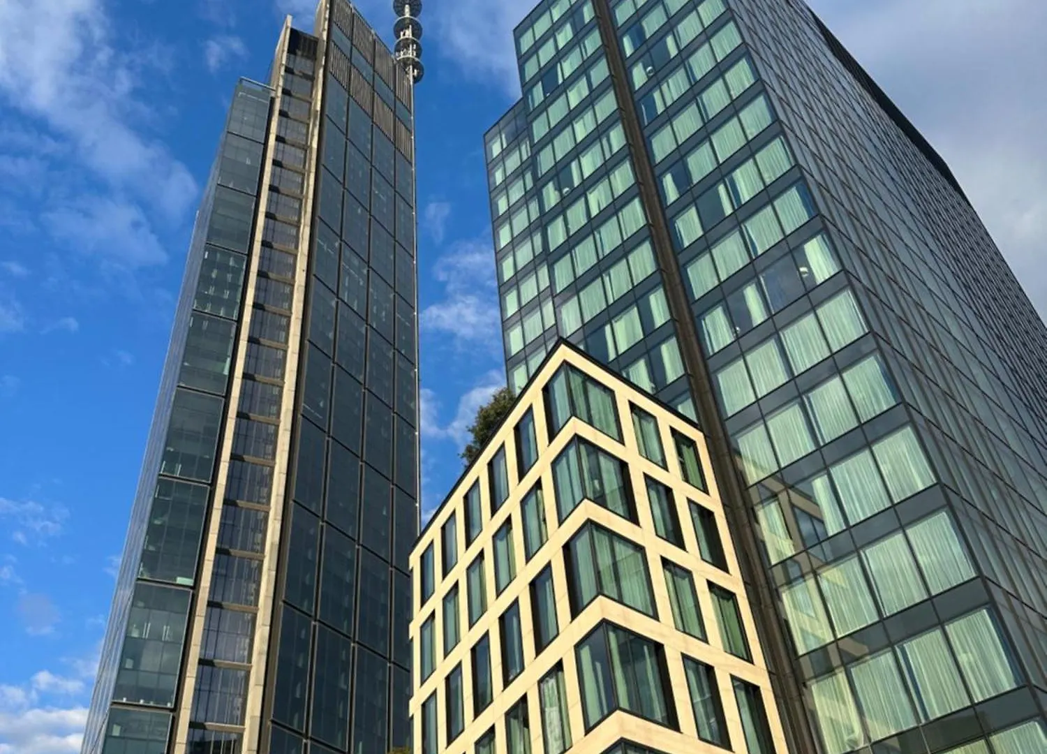 Exclusive Apartment Chmielna Street 95M2 바르샤바