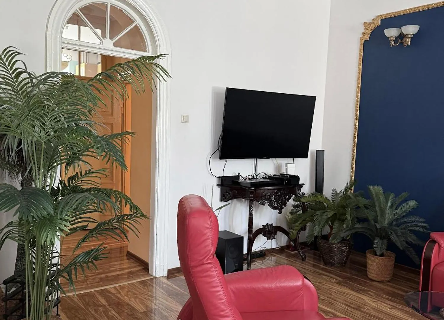 Exclusive Apartment Chmielna Street 95M2 바르샤바 0*,  폴란드